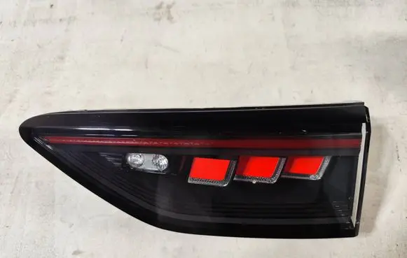 Volkswagen Golf VIII Rear/tail lights 5H0945308D LF48045