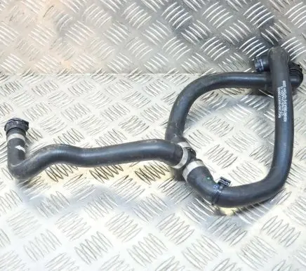 Mercedes-Benz E W213 Engine coolant pipe/hose A2135015582