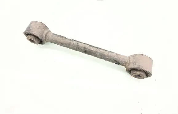 Rear control arm