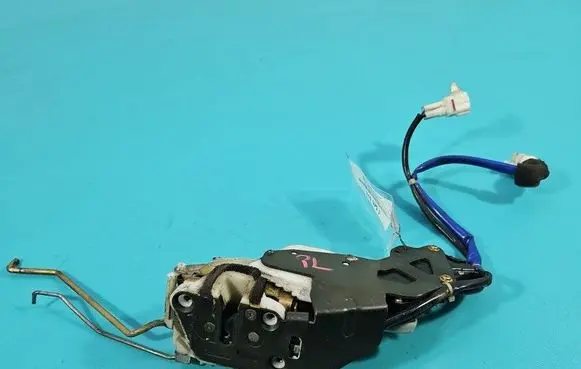 Opel Agila A Front door lock IMPRK1545076