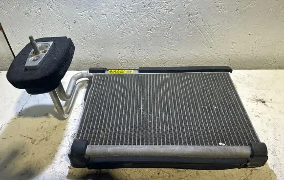 Chrysler Pacifica Heater blower radiator 13395790 SAEJ2842 R1234V