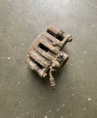 Chevrolet Captiva Rear brake caliper