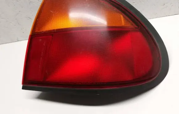 Mazda 323 F Rear/tail lights 22061700