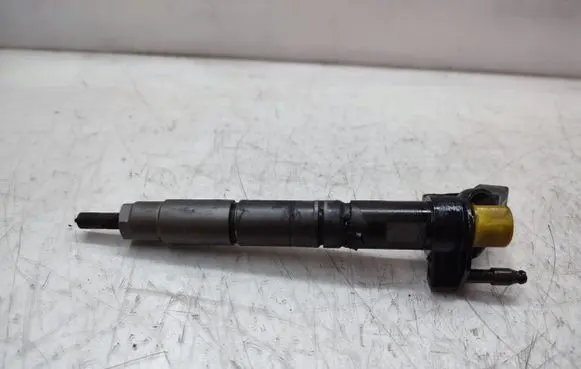 Mercedes-Benz ML W166 Fuel injector 0445116026