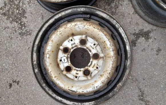 Mercedes-Benz Sprinter W901 W902 W903 W904 R12 alloy rim 9034011402