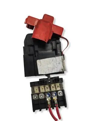 Jeep Grand Cherokee Fuse 68089468AA 68089469AA 68223707AA