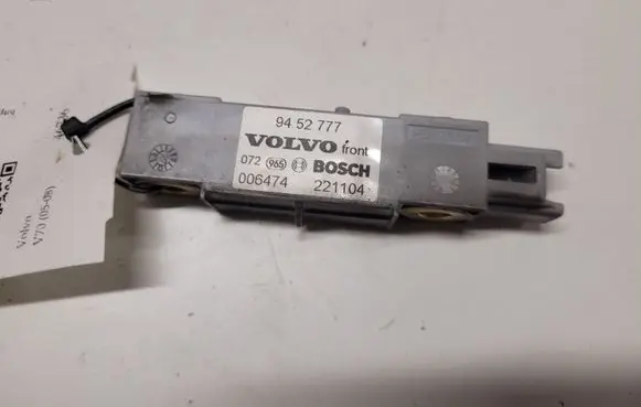 Volvo V70 Airbag deployment crash/impact sensor 9452777