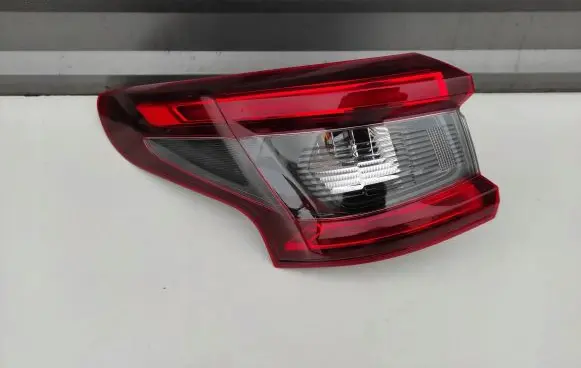 Nissan Qashqai Rear/tail lights