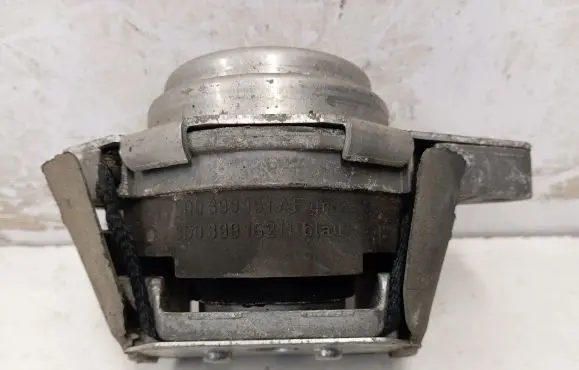 Bentley Continental Gearbox mount 3D0399151AG