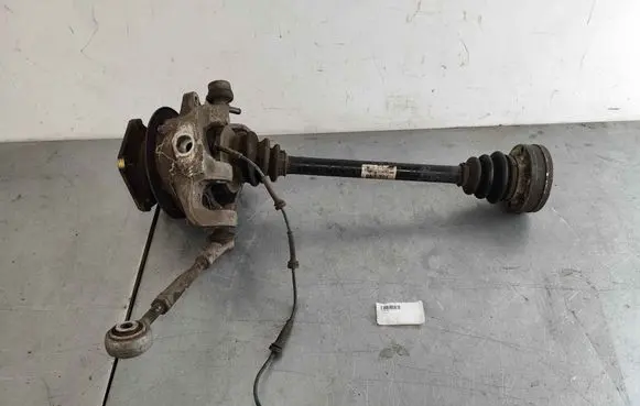 Maserati Quattroporte Rear wheel hub spindle/knuckle 218164