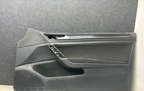 Volkswagen Golf VII Front door card panel trim 5G3867012