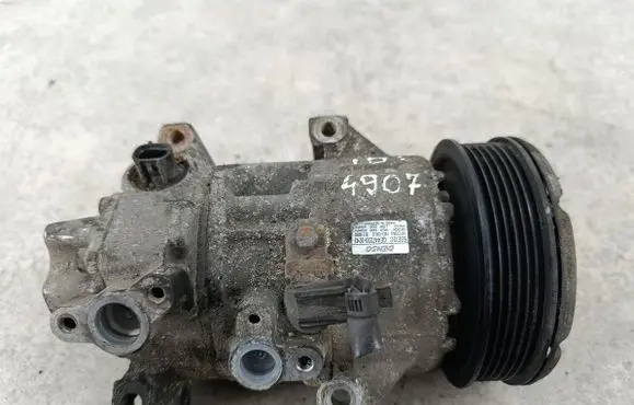 Toyota Corolla Verso E121 Air conditioning (A/C) compressor (pump) 4472209243