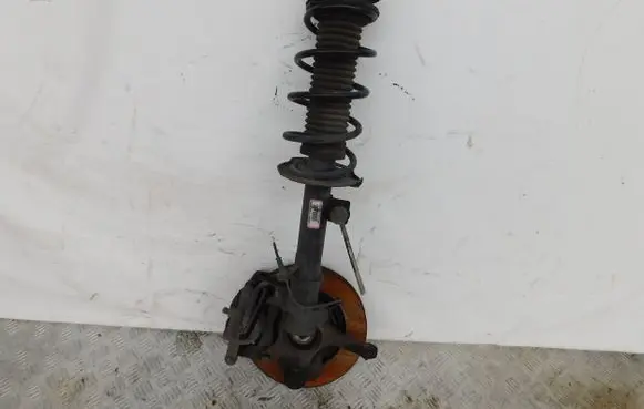 Suzuki Swift II Front wheel hub spindle knuckle
