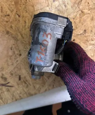 Volvo XC60 Throttle valve 31216665 0280750520 21W392