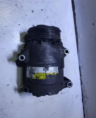 Renault Espace - Grand espace IV Air conditioning (A/C) compressor (pump) 6561573