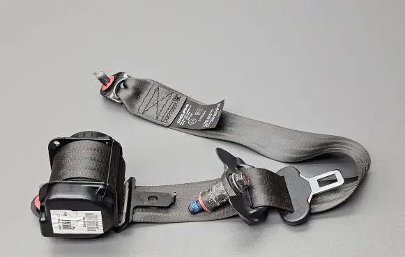KIA Venga Rear seatbelt 898201P000 E11046066