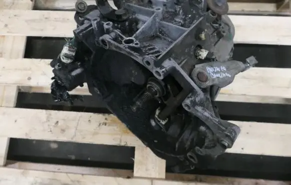 Peugeot Partner Manual 5 speed gearbox 20TA75