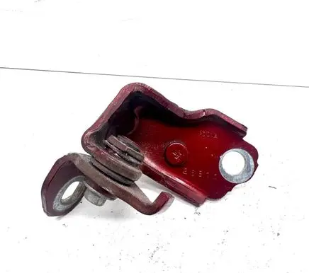 Ford Fusion II Rear door lower hinge P001A