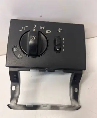 Mercedes-Benz Vito Viano W639 Light switch A6395450204 ZGS003