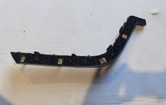 KIA Sorento Bumper support mounting bracket corner 86661C5000