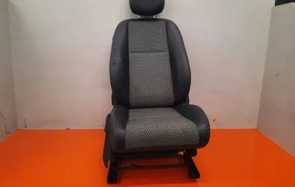 Renault Megane III Front passenger seat 