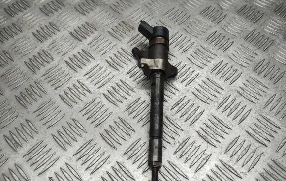 Ford Focus Fuel injector 0445110239 606680