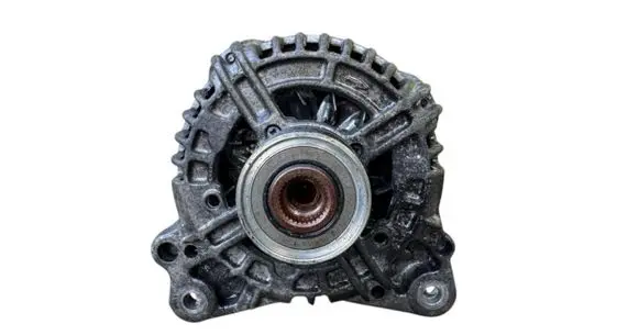 Audi A3 S3 8P Generator/alternator 03G903016E