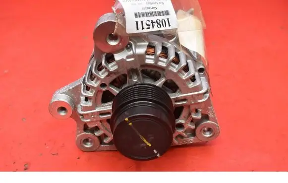 KIA Sportage Generator/alternator 373002M520