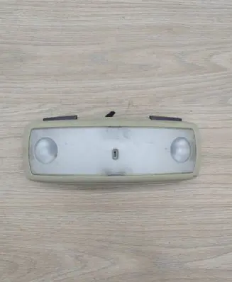 Volvo V70 Rear seat light 39859710 081007 131251
