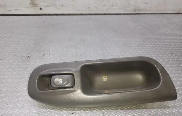 Renault Scenic RX Electric window control switch 7700431172
