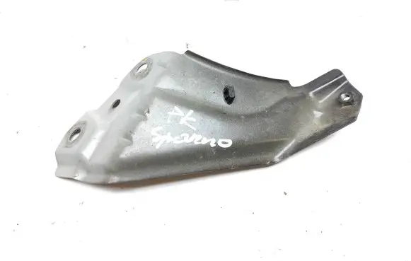 Citroen C4 Aircross Fender mounting bracket