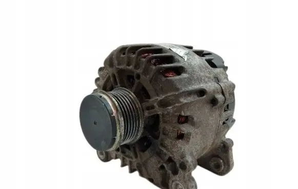 Audi A4 S4 B8 8K Generator/alternator 439775