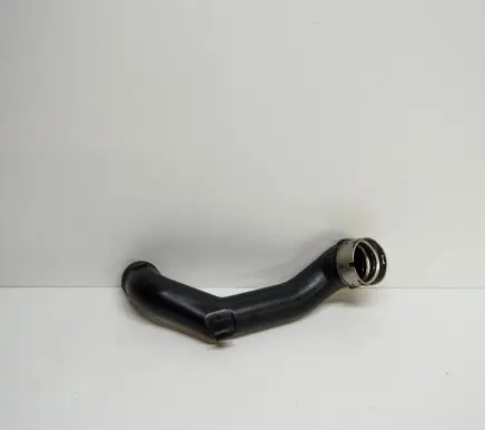 BMW 5 F10 F11 Intercooler hose/pipe 7582314