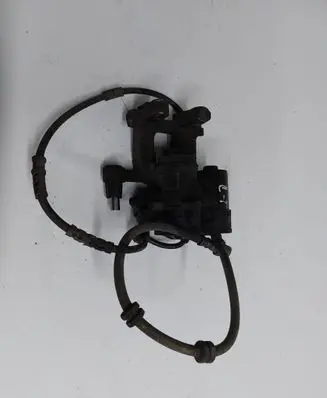 BMW 2 F46 Rear brake caliper 6883035