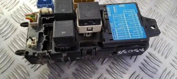 Volvo S40, V40 Fuse box set 30807016