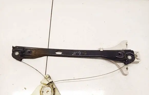 Volkswagen PASSAT B6 Sliding door window regulator with motor 980879101