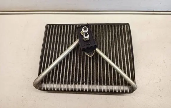 Volvo XC90 Air conditioning (A/C) radiator (interior) 28536