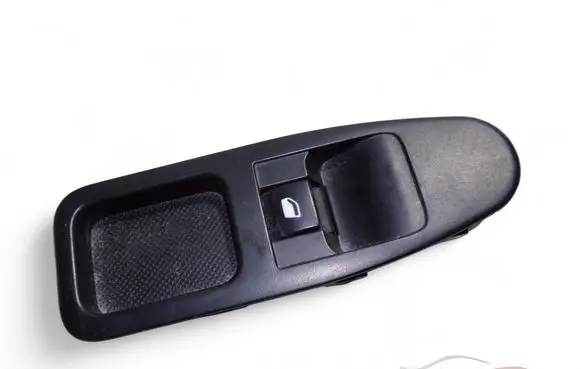 Toyota Proace Electric window control switch 14996130