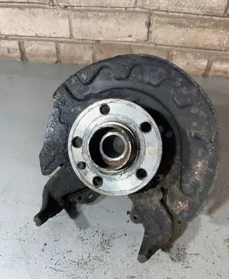 Skoda Fabia Mk3 (NJ) Front wheel hub spindle knuckle