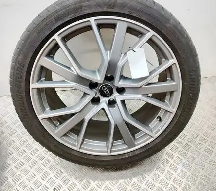 Audi Q3 F3 R19 alloy rim 83A601025BD 83A601025BA