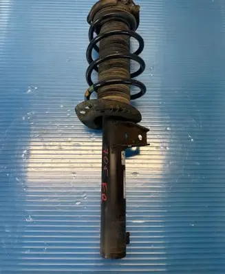 Volkswagen Golf VI Front shock absorber/damper 312267 824903007073 32M74A