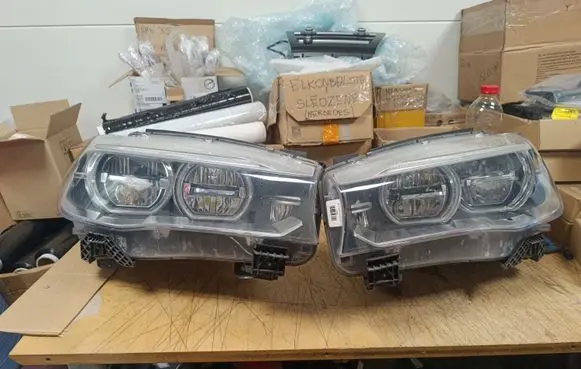 BMW X5 F15 Headlights/headlamps set 8738674