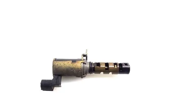 Toyota Avensis Verso Oil pressure sensor 1533028020