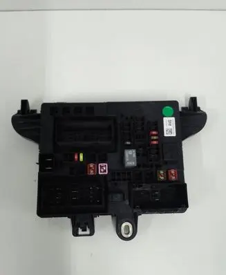 Opel Insignia A Fuse module 544949969 22737765