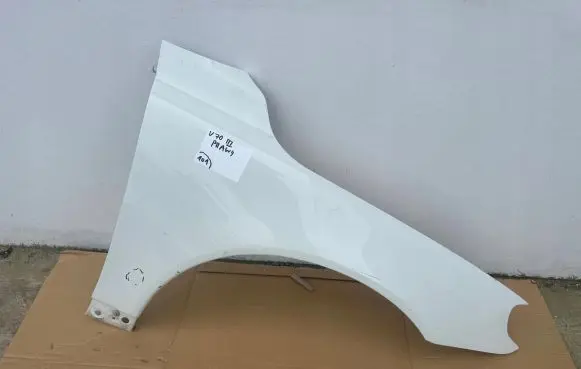 Volvo V70 Fender