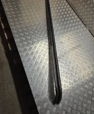 Opel Vivaro Sliding door middle rail 