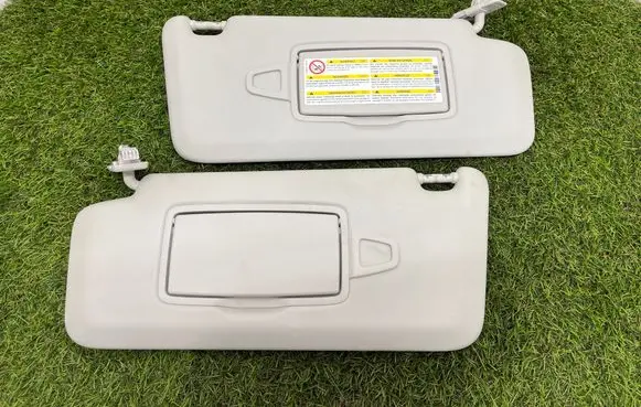 Mercedes-Benz B W246 W242 Sun visor A2468100310 A2468100410