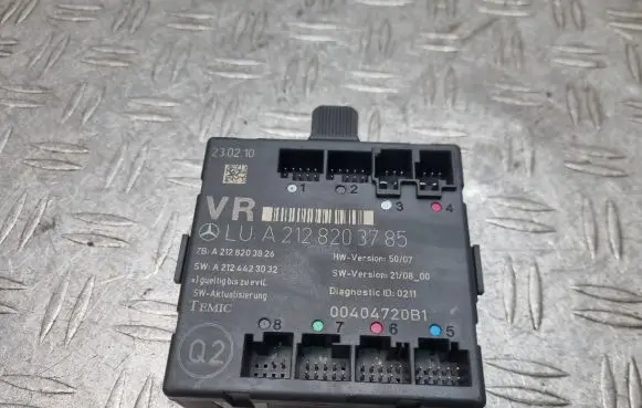 Mercedes-Benz C W204 Door control unit/module A2128203785