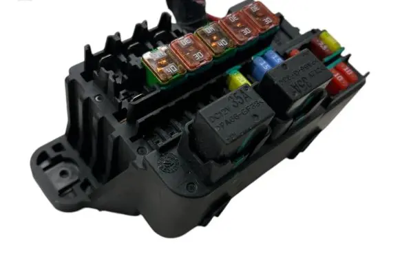 Opel Mokka Fuse module 8261662