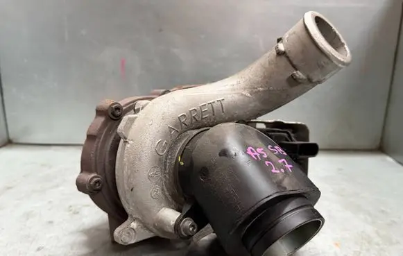 Audi A5 8T 8F Turbo 059145721G